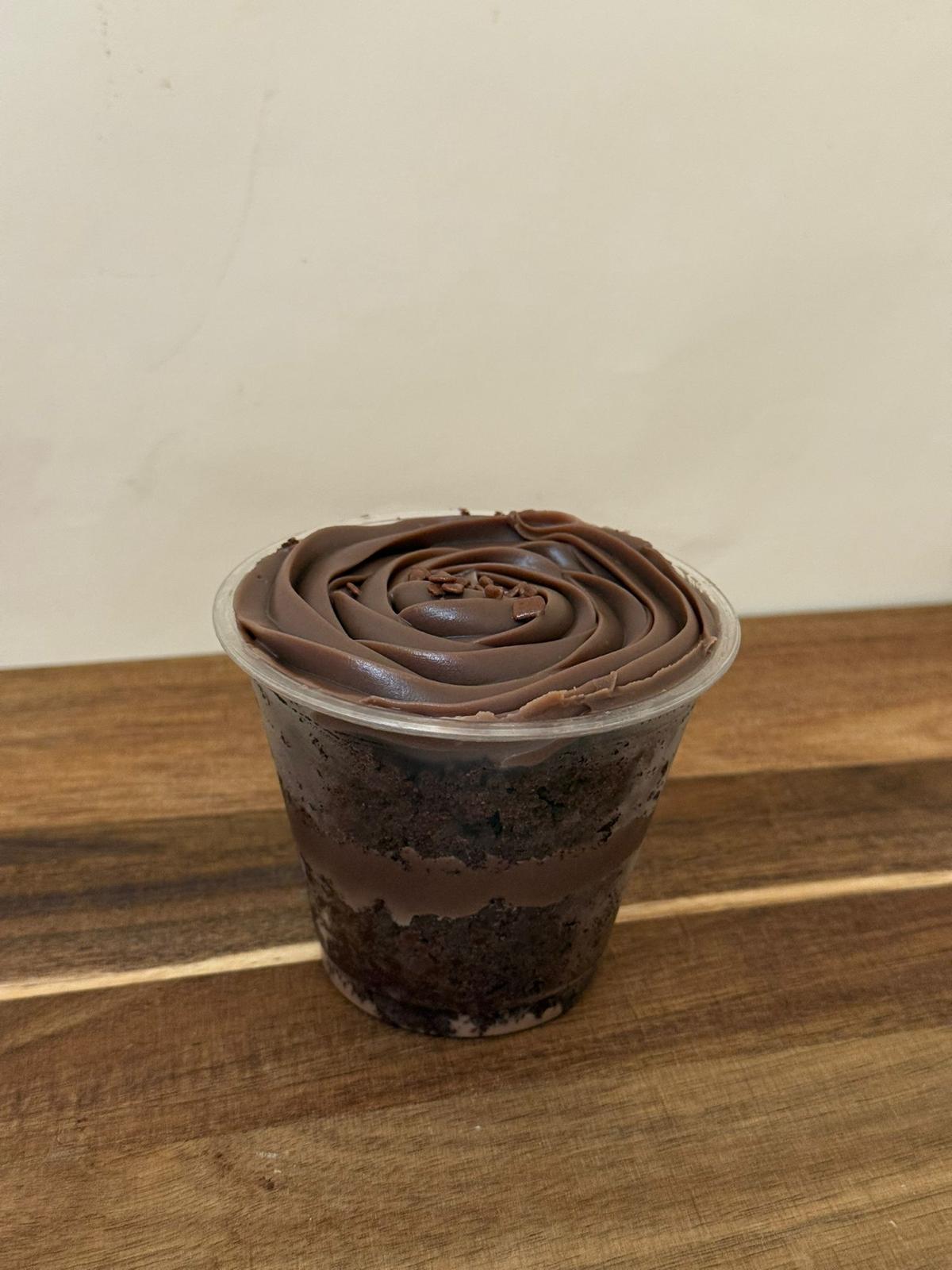 Bolo no pote de chocolate